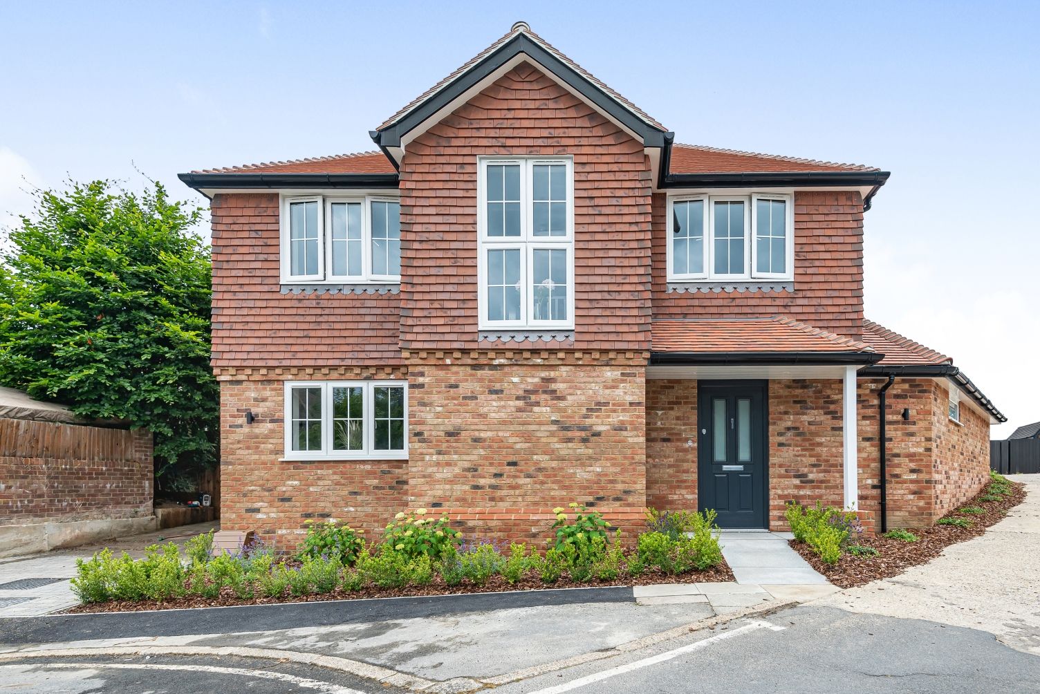3 bed detached house for sale in Bassetts Close, Farnborough, Orpington