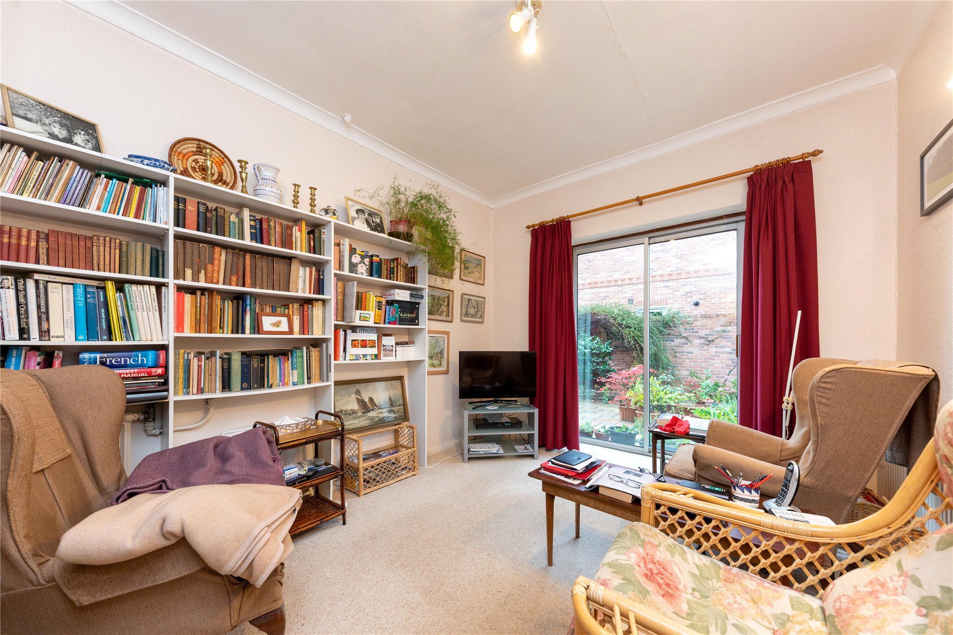 3 bed detached house for sale in Robin Hood Lane, Winnersh, Wokingham