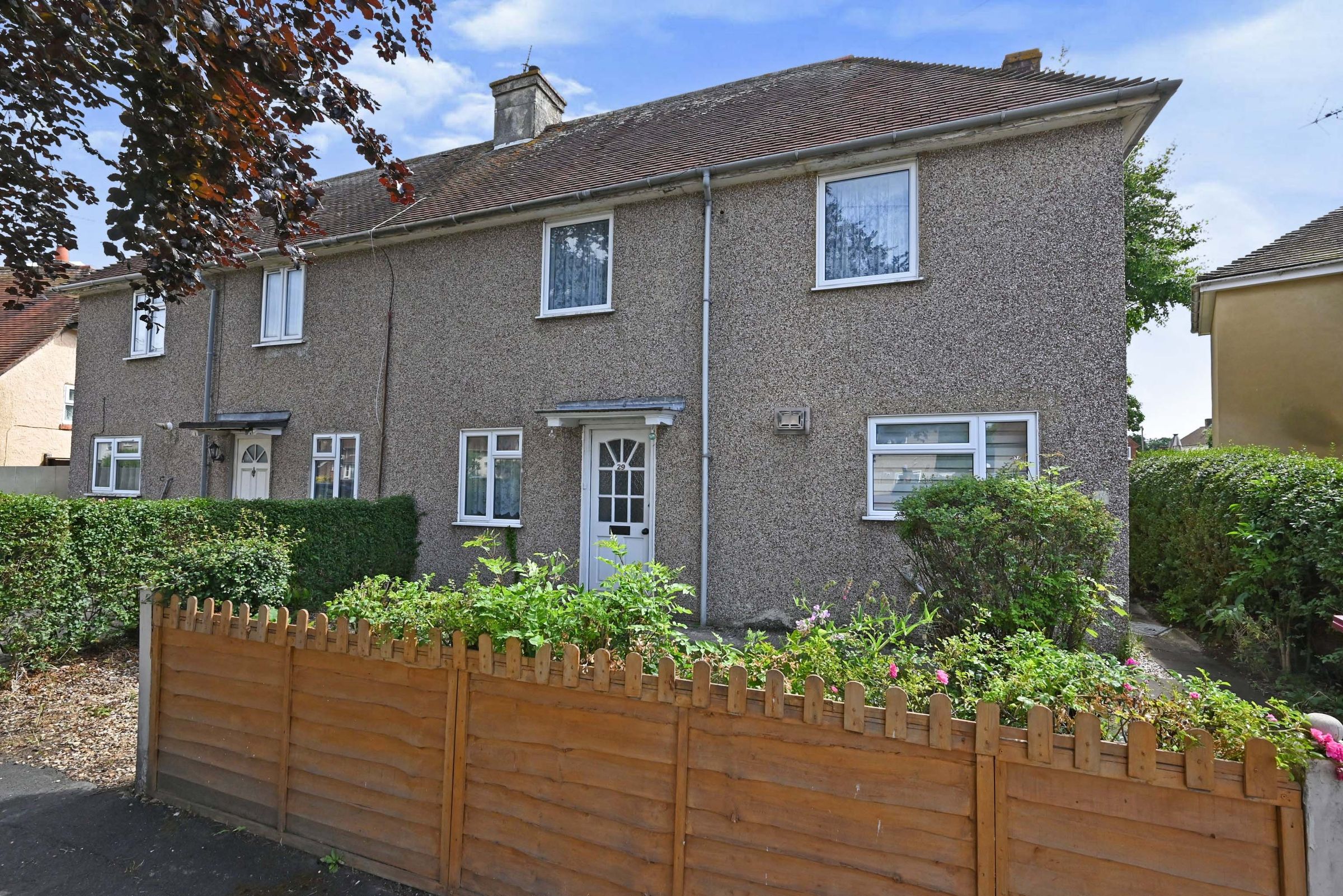 3 bed semidetached house for sale in Linden Road, Reading RG2 Zoopla