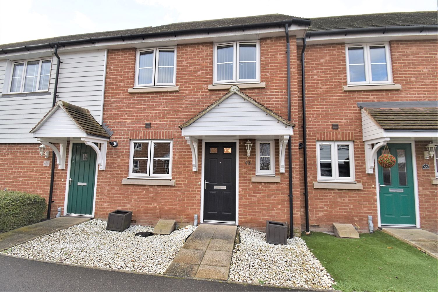 3 bed terraced house to rent in Eglington Drive, Wainscott, Rochester