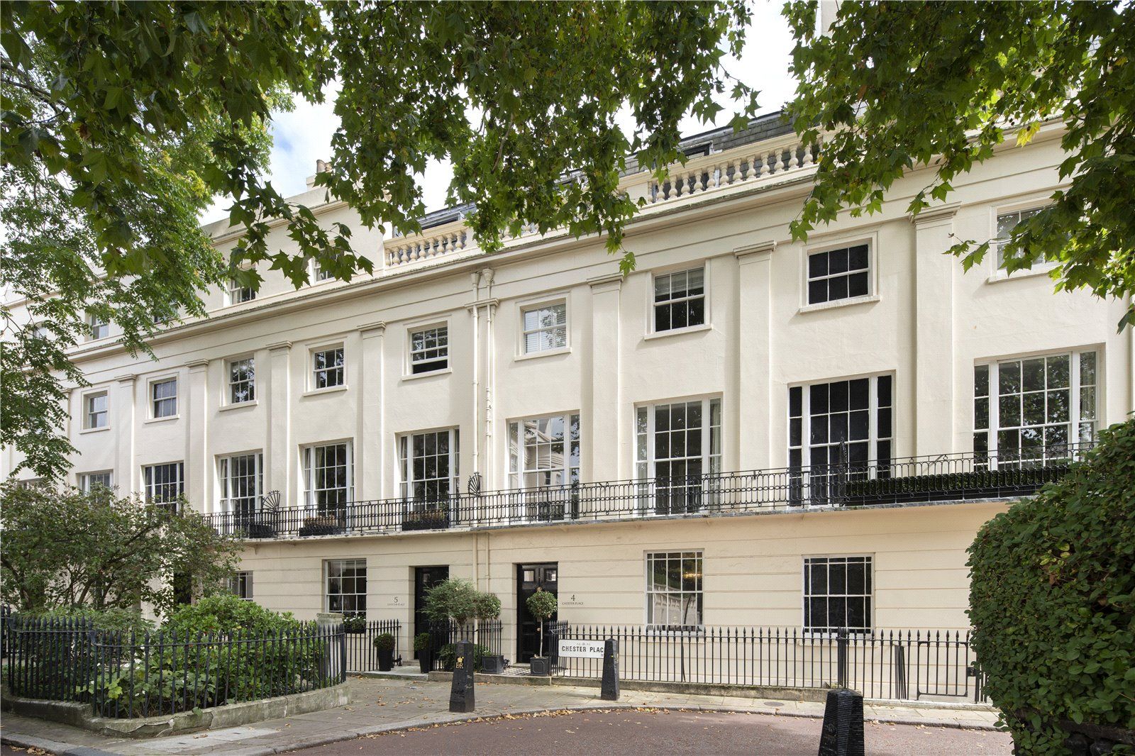 Chester Place, Regent's Park, London NW1  