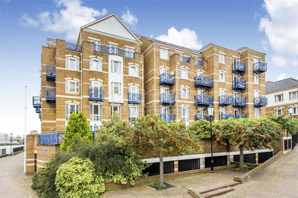 Sandringham Court, Rotherhithe Street, Rotherhithe SE16  