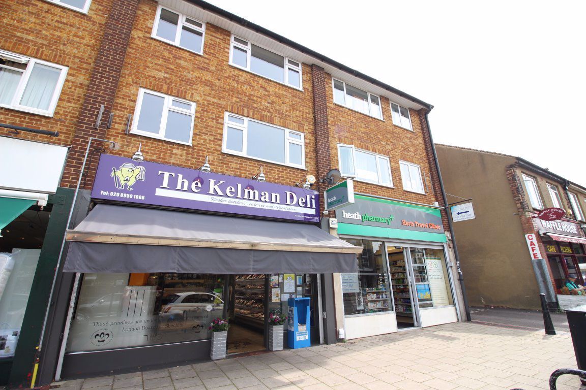 3 bed flat to rent in High Road, Bushey Heath, Bushey WD23 Zoopla