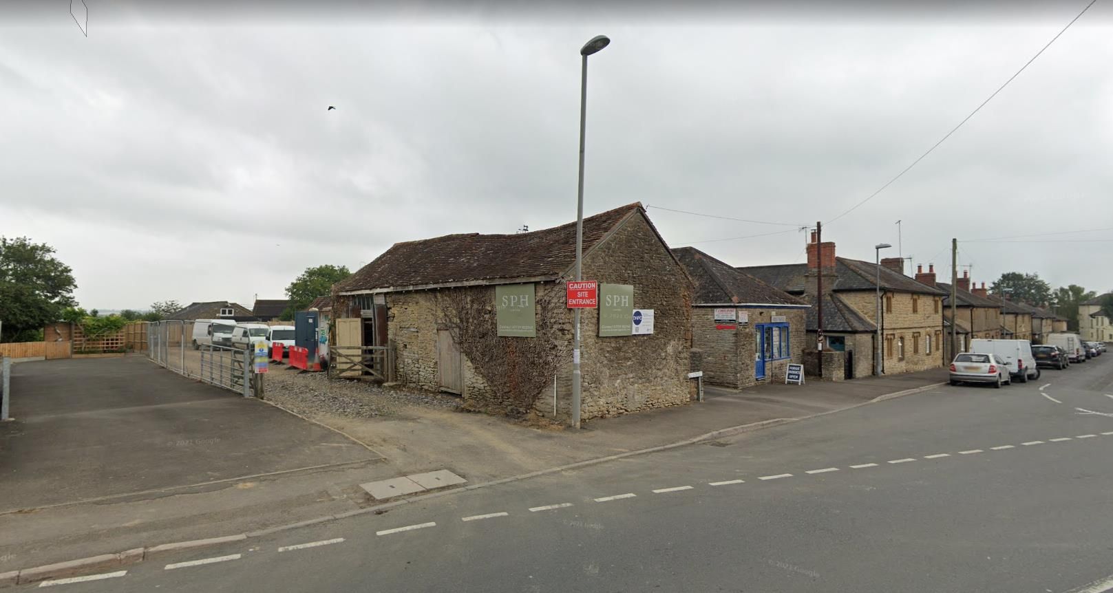 2 bed barn conversion for sale in Ring Street, Stalbridge, Sturminster