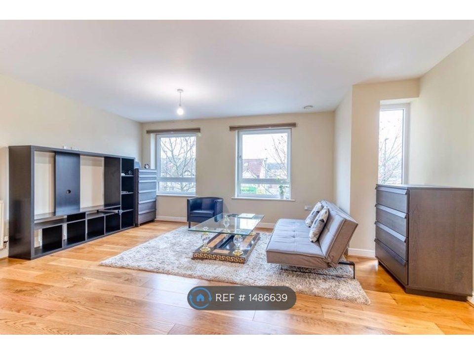 1 bed flat to rent in Red Lion Court, Greenford UB6 Zoopla