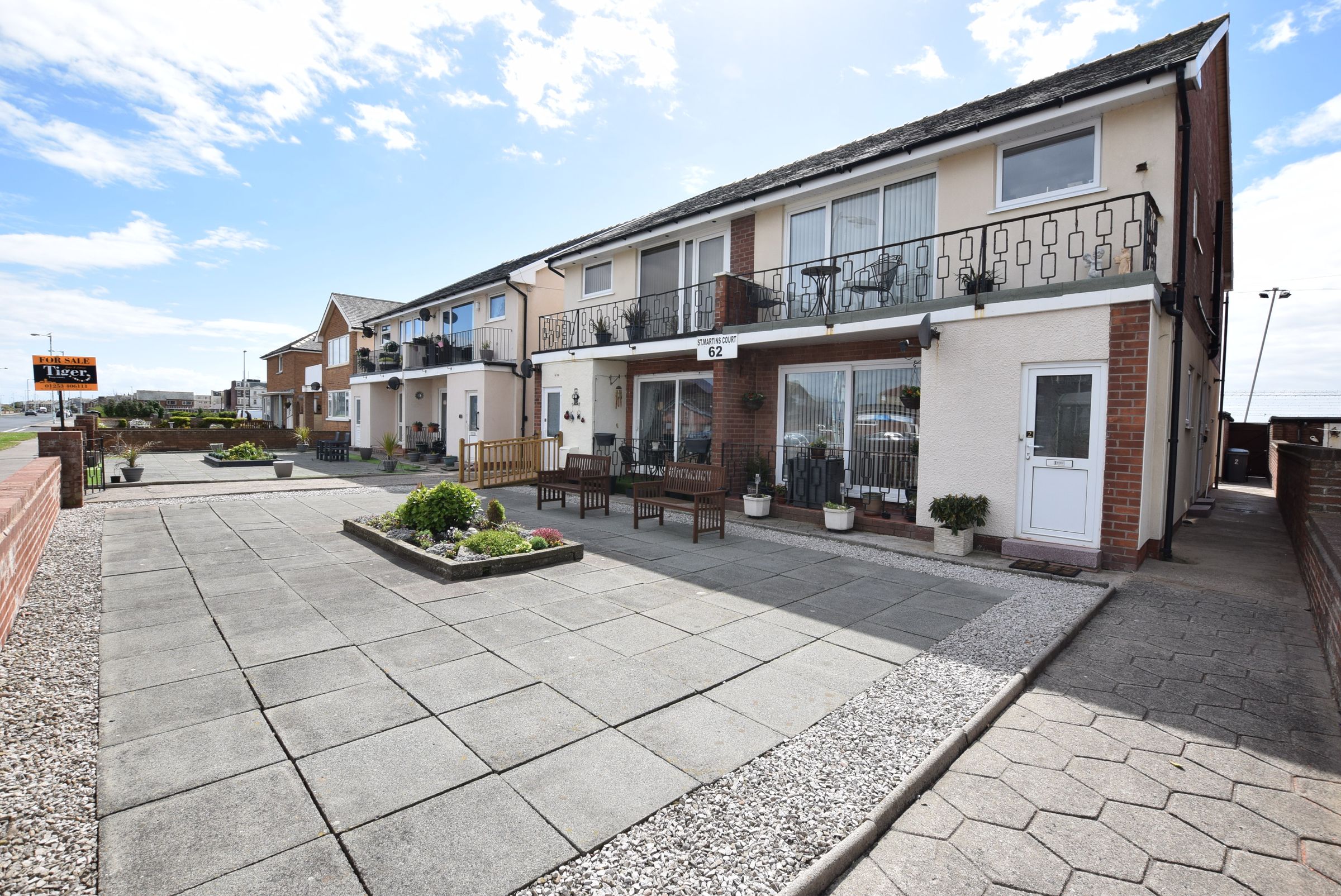 2 bed flat for sale in Clifton Drive, Blackpool FY4 Zoopla