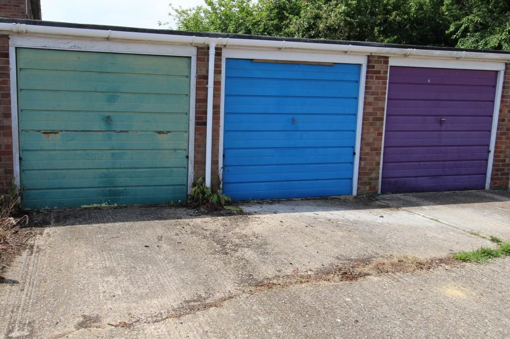 2 bed terraced house to rent in Bramley Way, Hardwick, Cambridge CB23