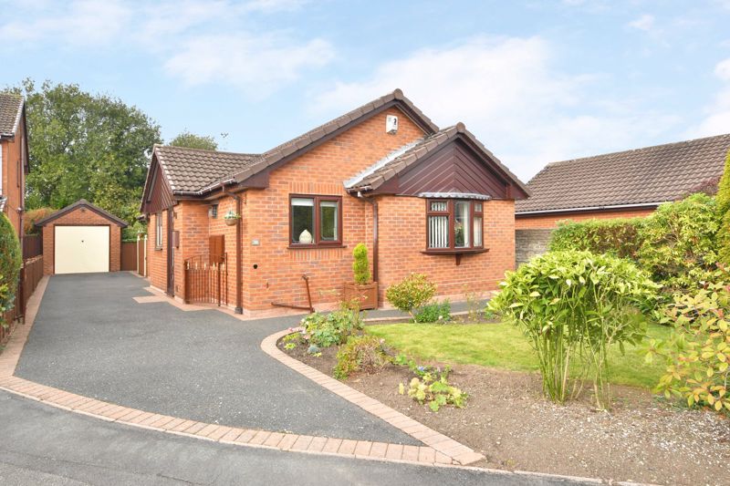 3 bed detached house for sale in Jasmin Way, Packmoor, StokeOnTrent