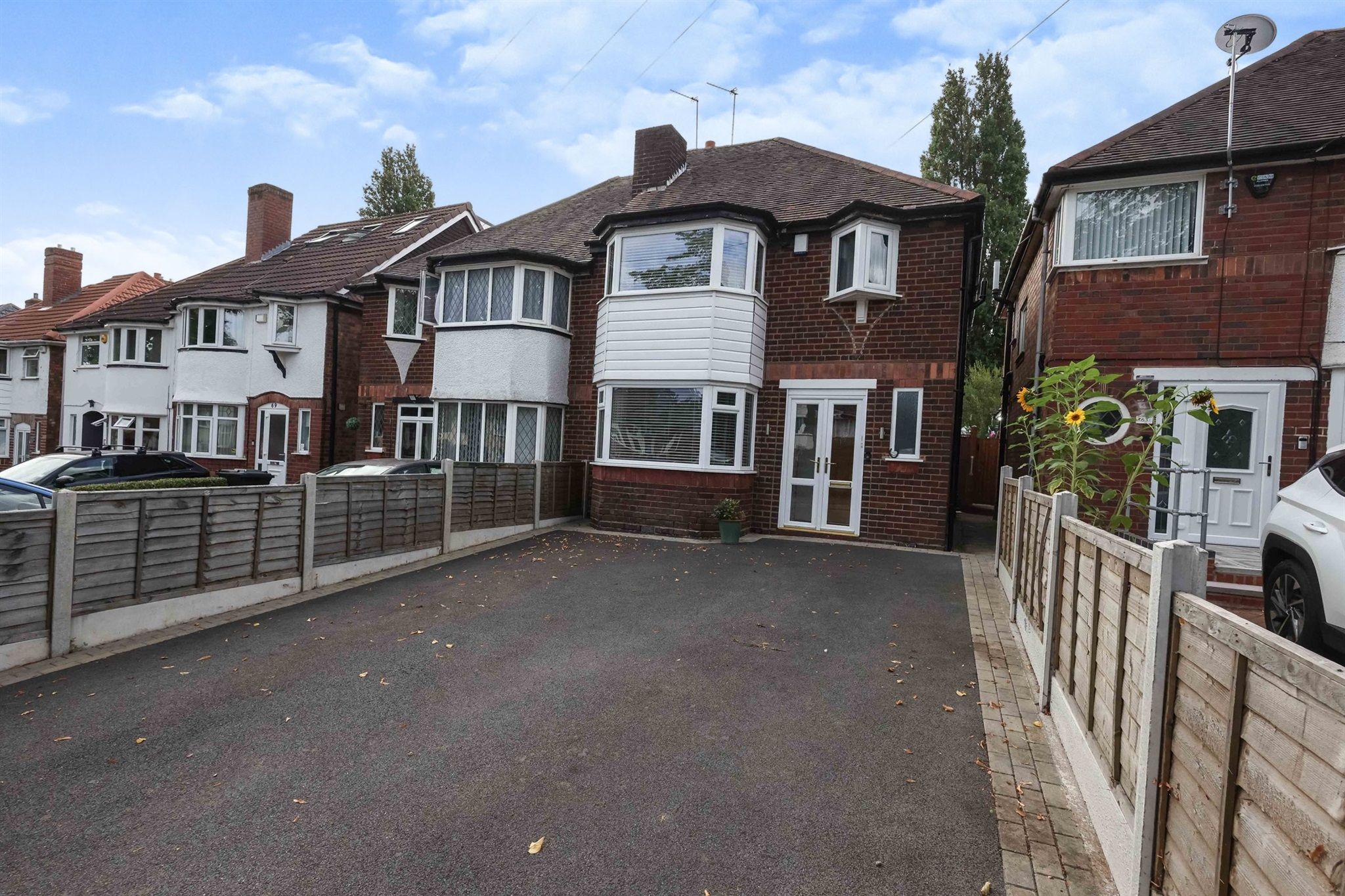 3 bed semidetached house for sale in Garretts Green Lane, Birmingham