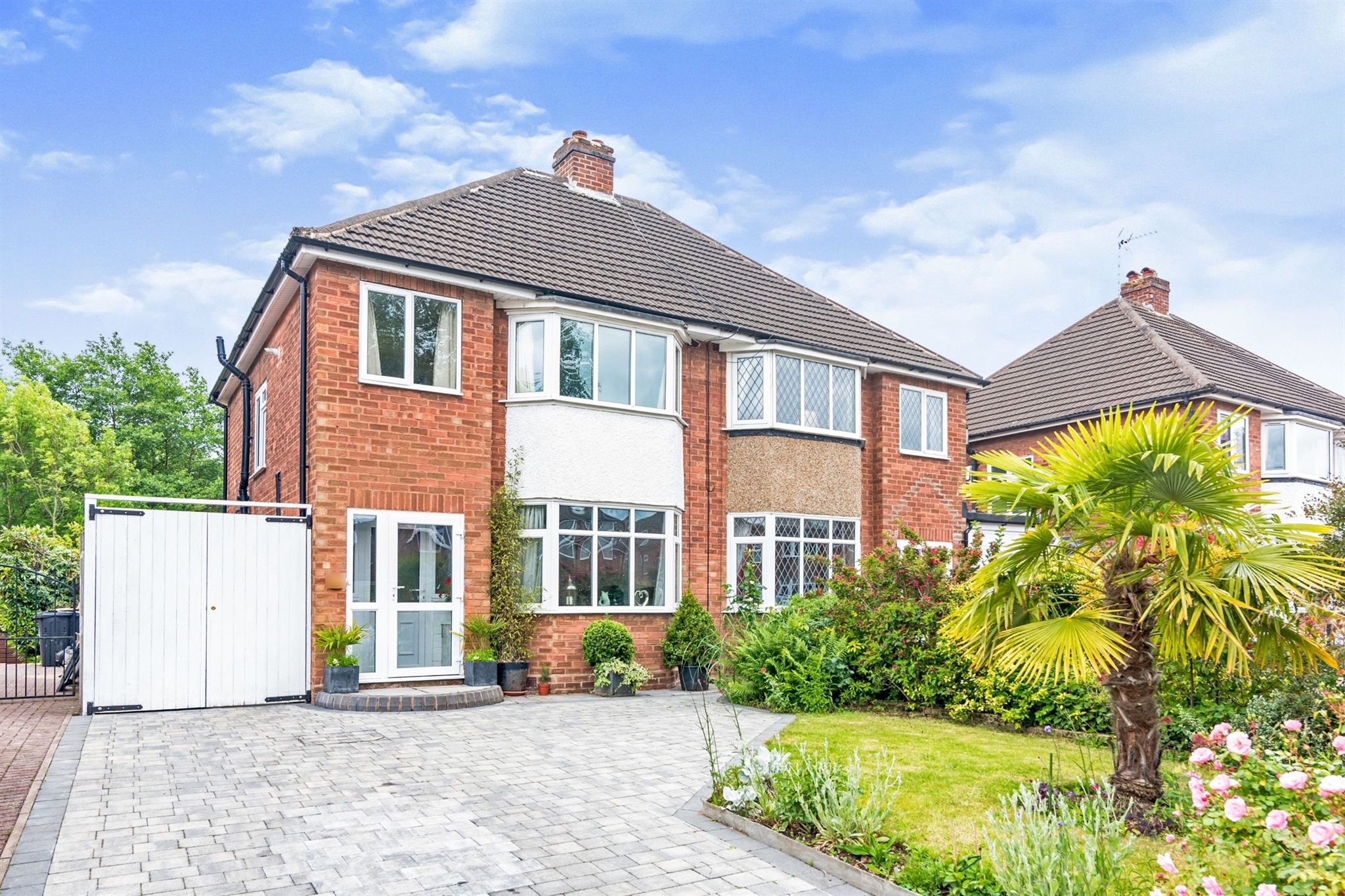3 bed semidetached house for sale in Bonner Drive, Sutton Coldfield