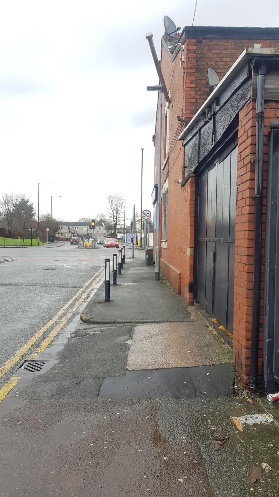 1 bed flat to rent in Hyde Road, Gorton, Manchester M18 Zoopla