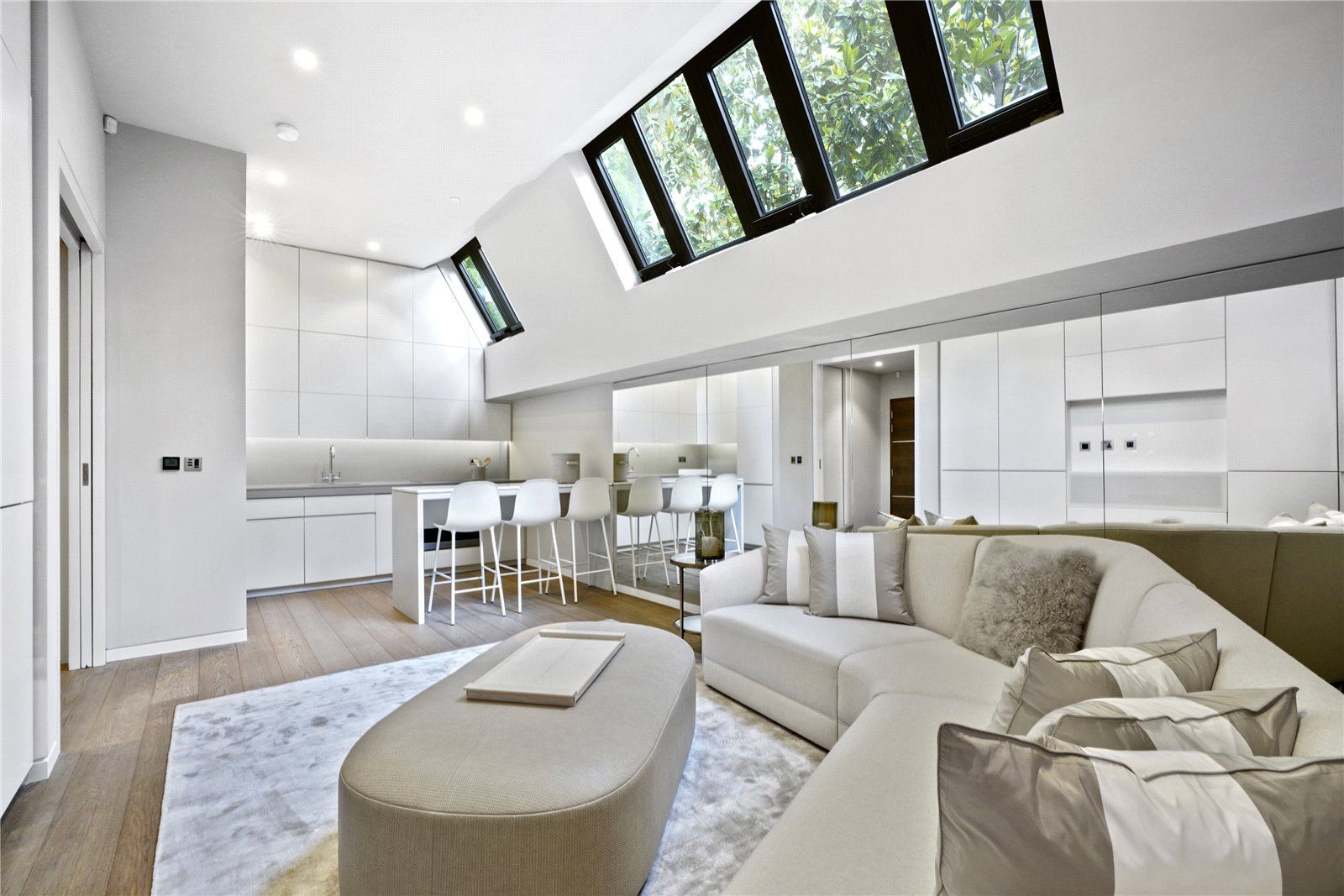 Bolton Studios 17B Gilston Road Chelsea London SW10  