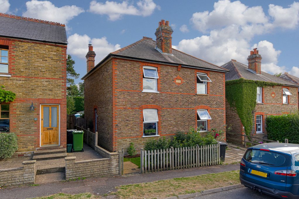 3 bed semidetached house for sale in Gladstone Road, Ashtead KT21 Zoopla