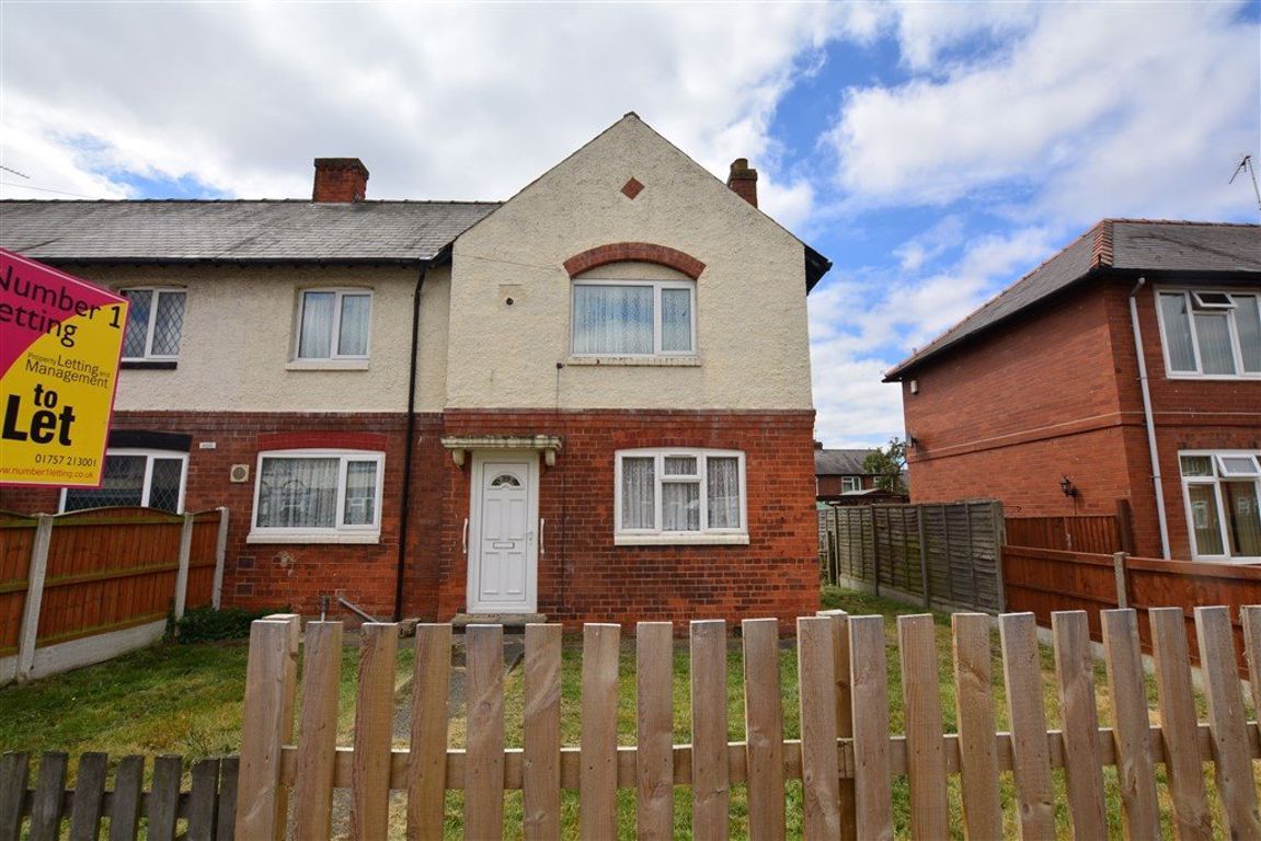 3 bed terraced house to rent in Mirkhill Road, Selby, North Yorkshire