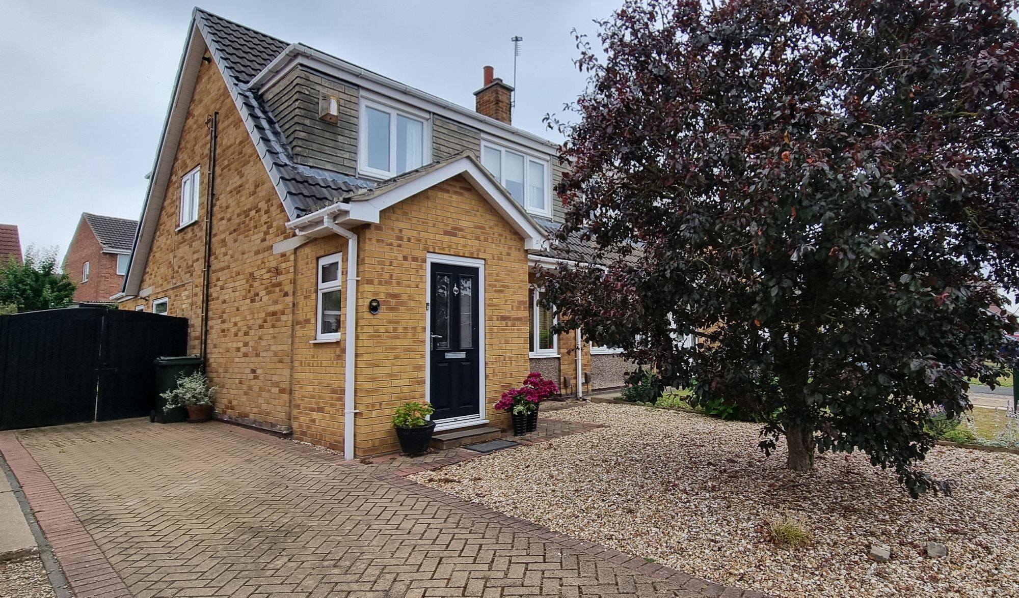 3 bed semidetached house for sale in Ambleside Crescent, Sprotbrough