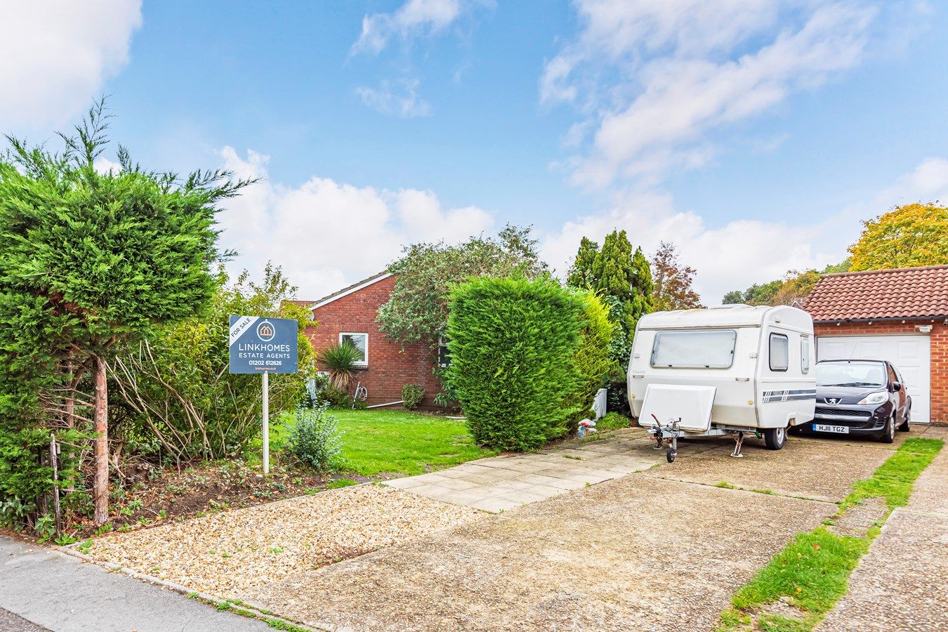 2 bed semidetached bungalow for sale in Meadowsweet Road, Poole BH17