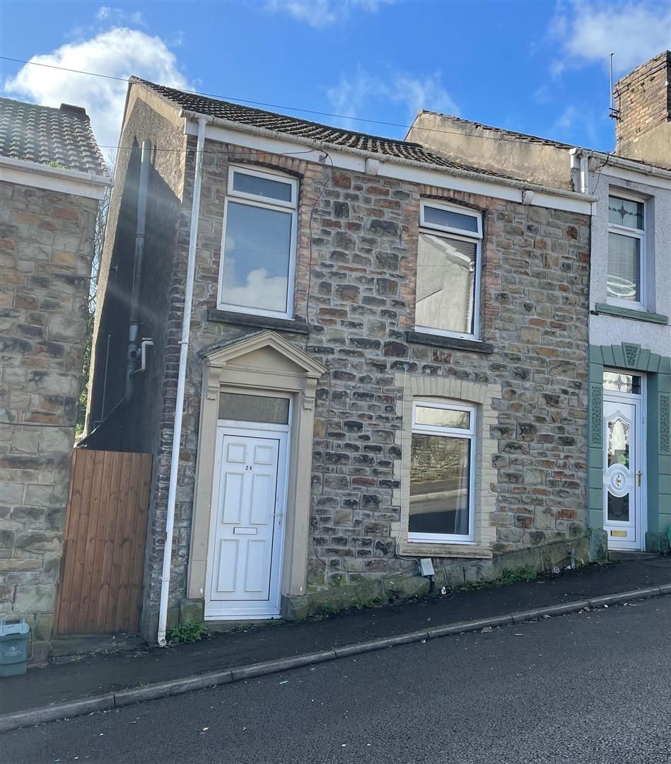 2 bed end terrace house for sale in Pleasant Street, Morriston, Swansea
