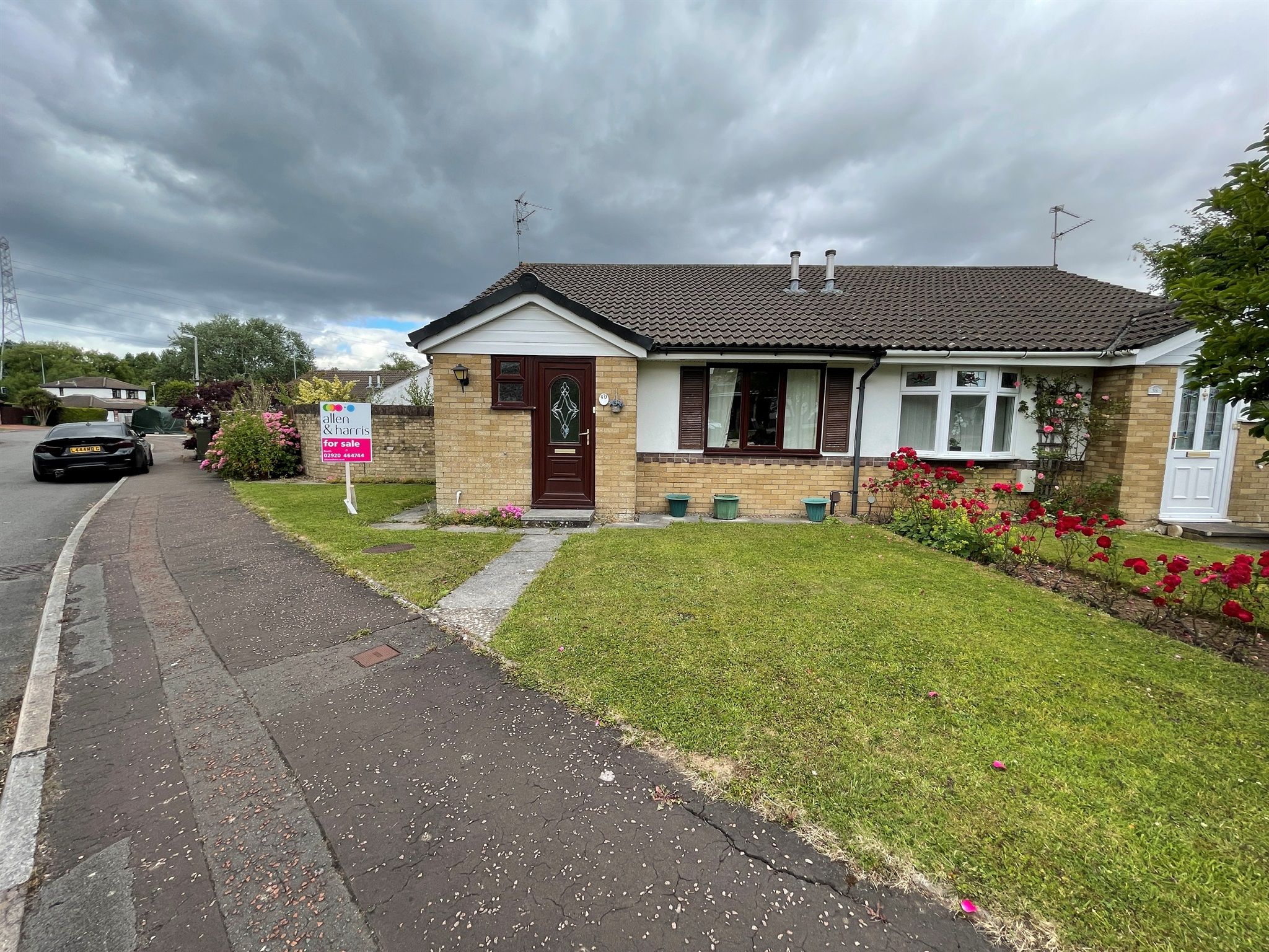 2 bed semidetached bungalow for sale in MaesYCrochan, St. Mellons