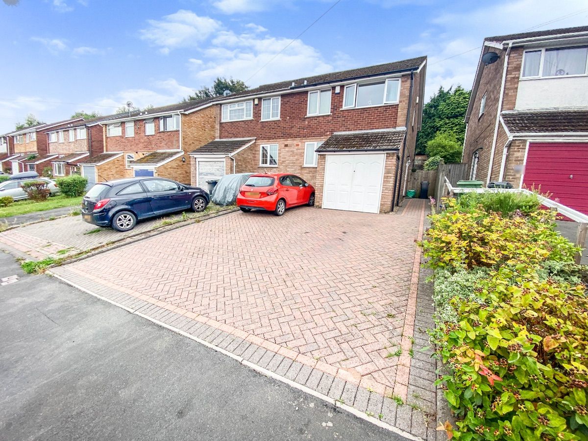 3 bed semidetached house for sale in Spring Street, Halesowen B63 Zoopla