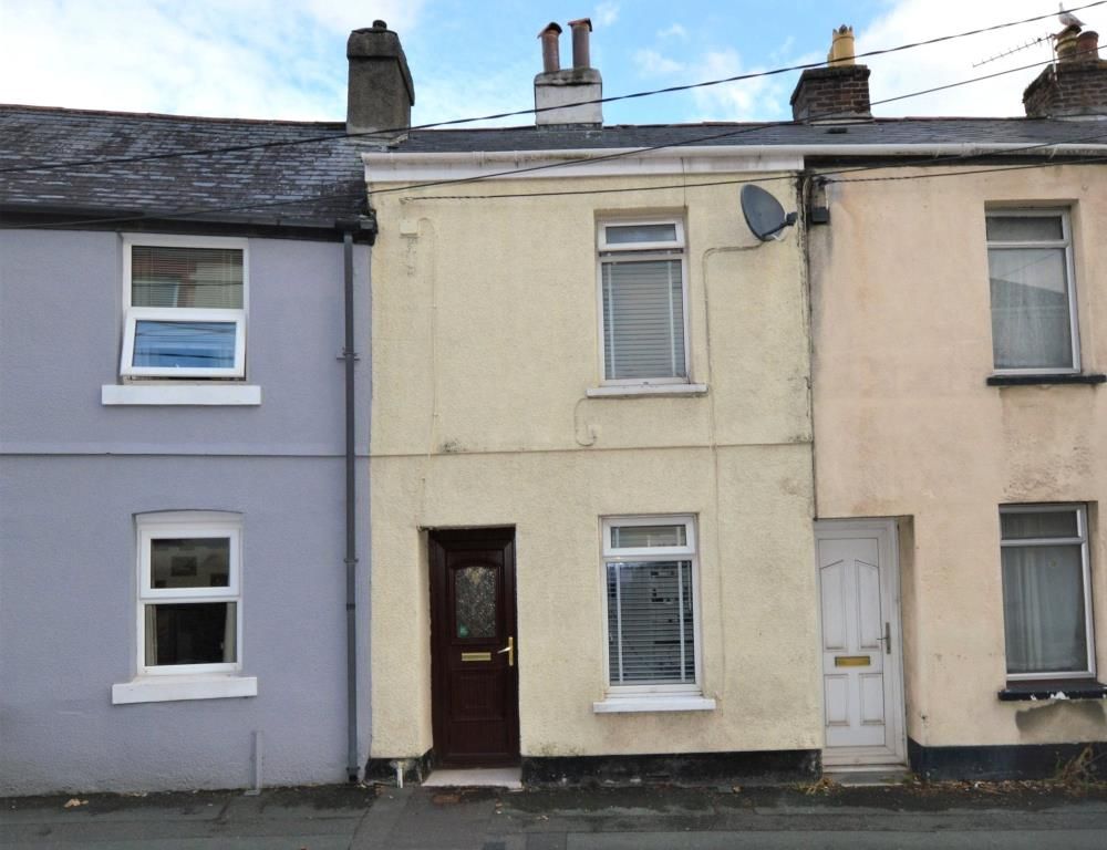 2 bed terraced house for sale in Underwood Road, Plympton, Plymouth
