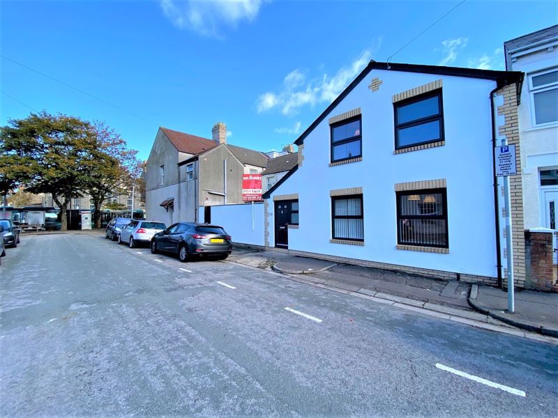 2 bed end terrace house for sale in Penllyn Road, Canton, Cardiff CF5