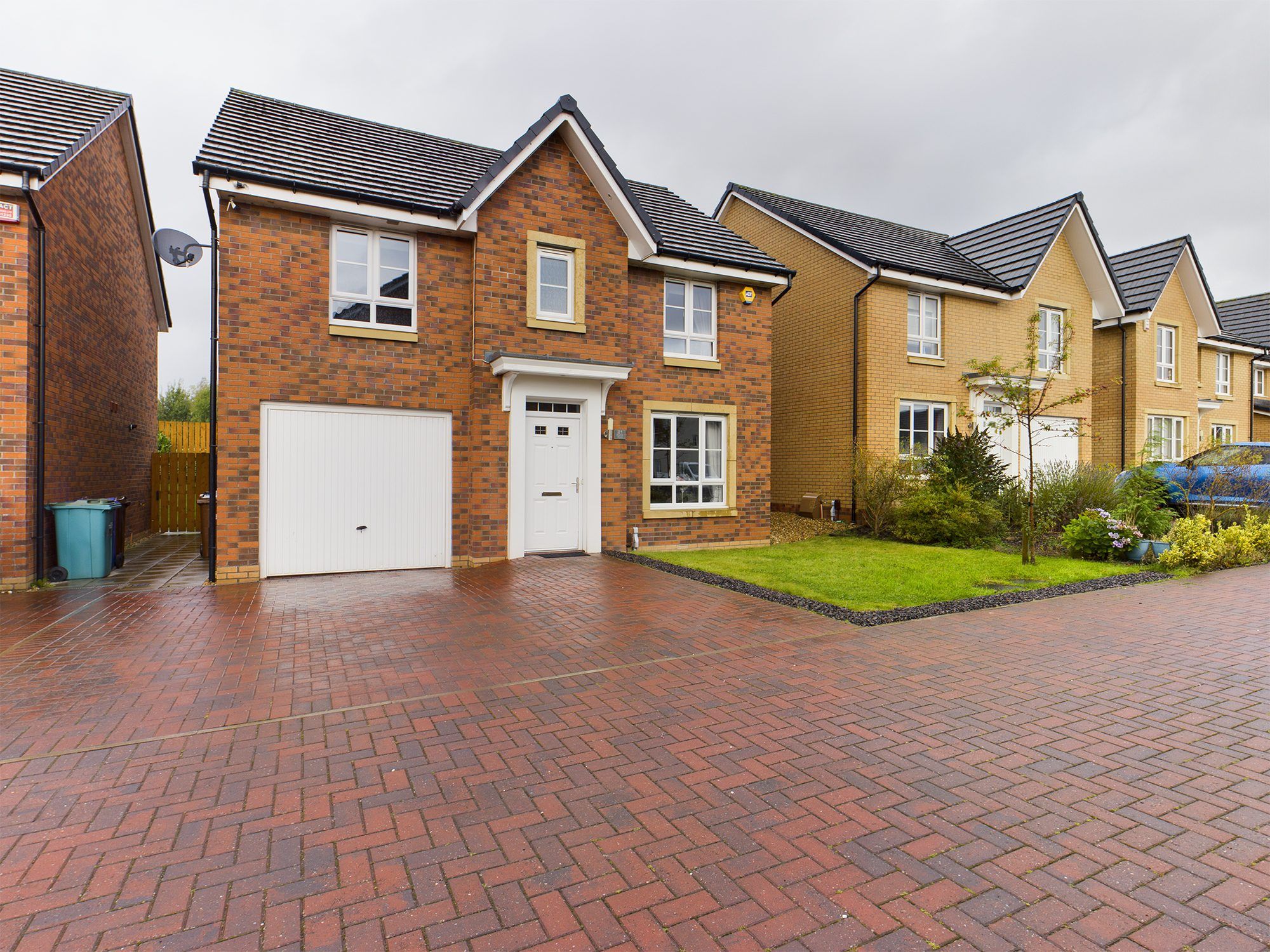 4 bed detached house for sale in Skylark Wynd, Motherwell ML1 Zoopla