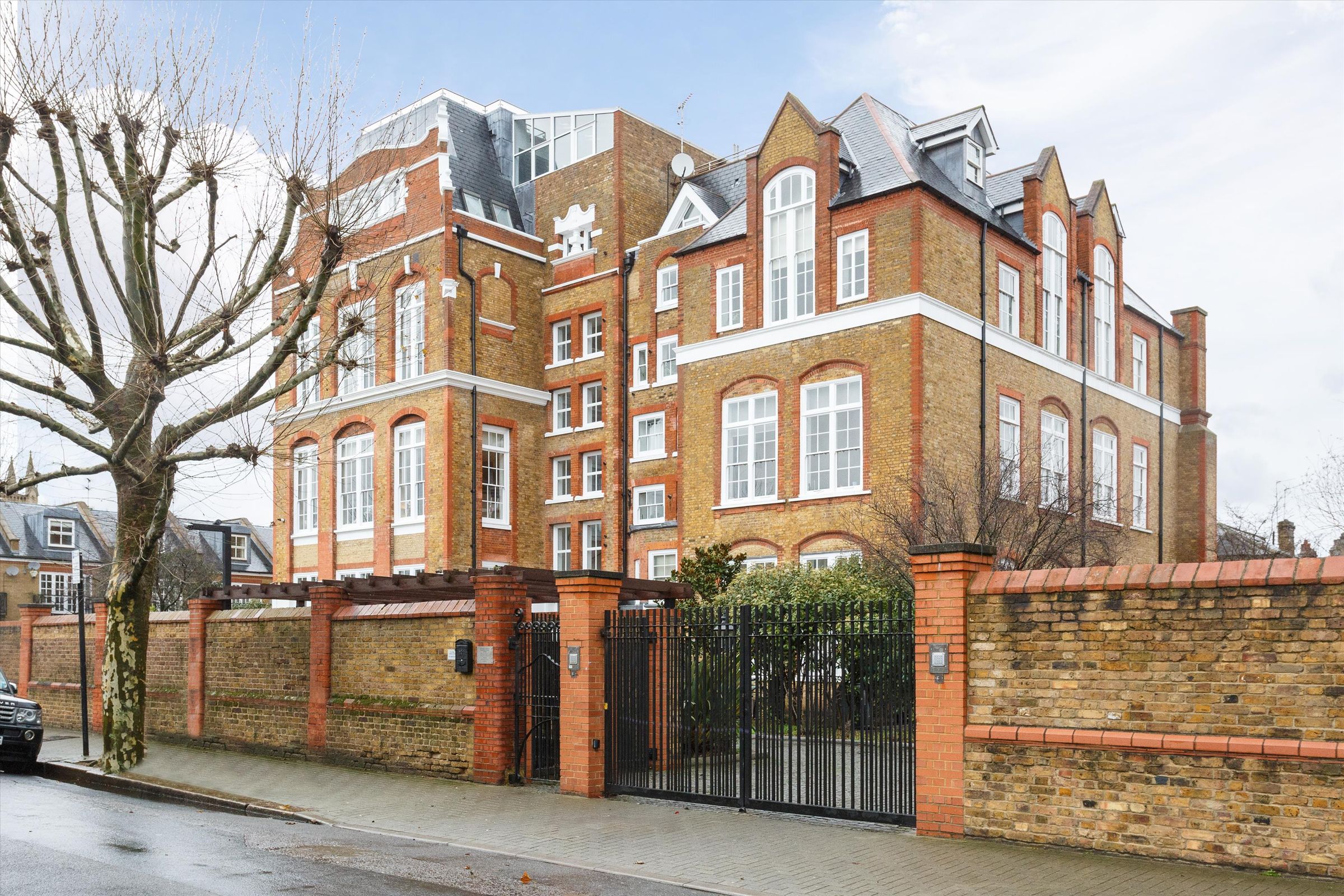 Victorian Heights, Thackeray Road, Battersea, London SW8  