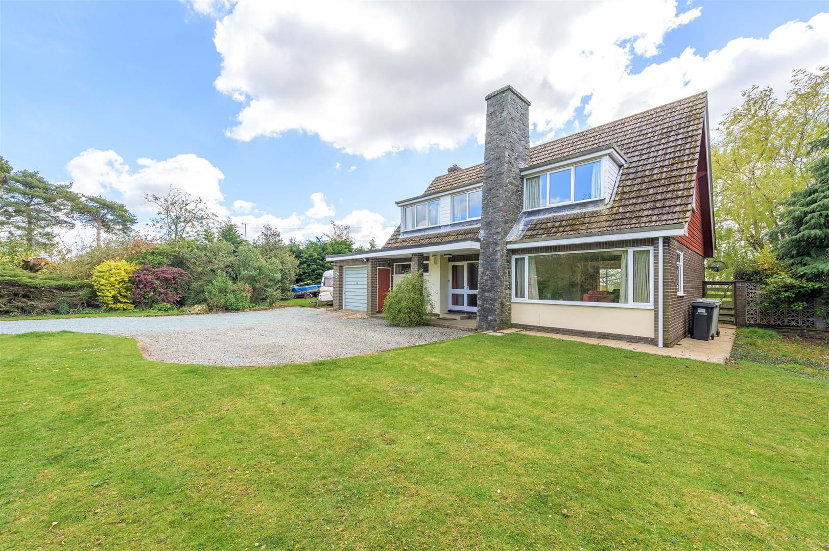 3 bed detached bungalow for sale in Main Road, West Keal, Spilsby PE23