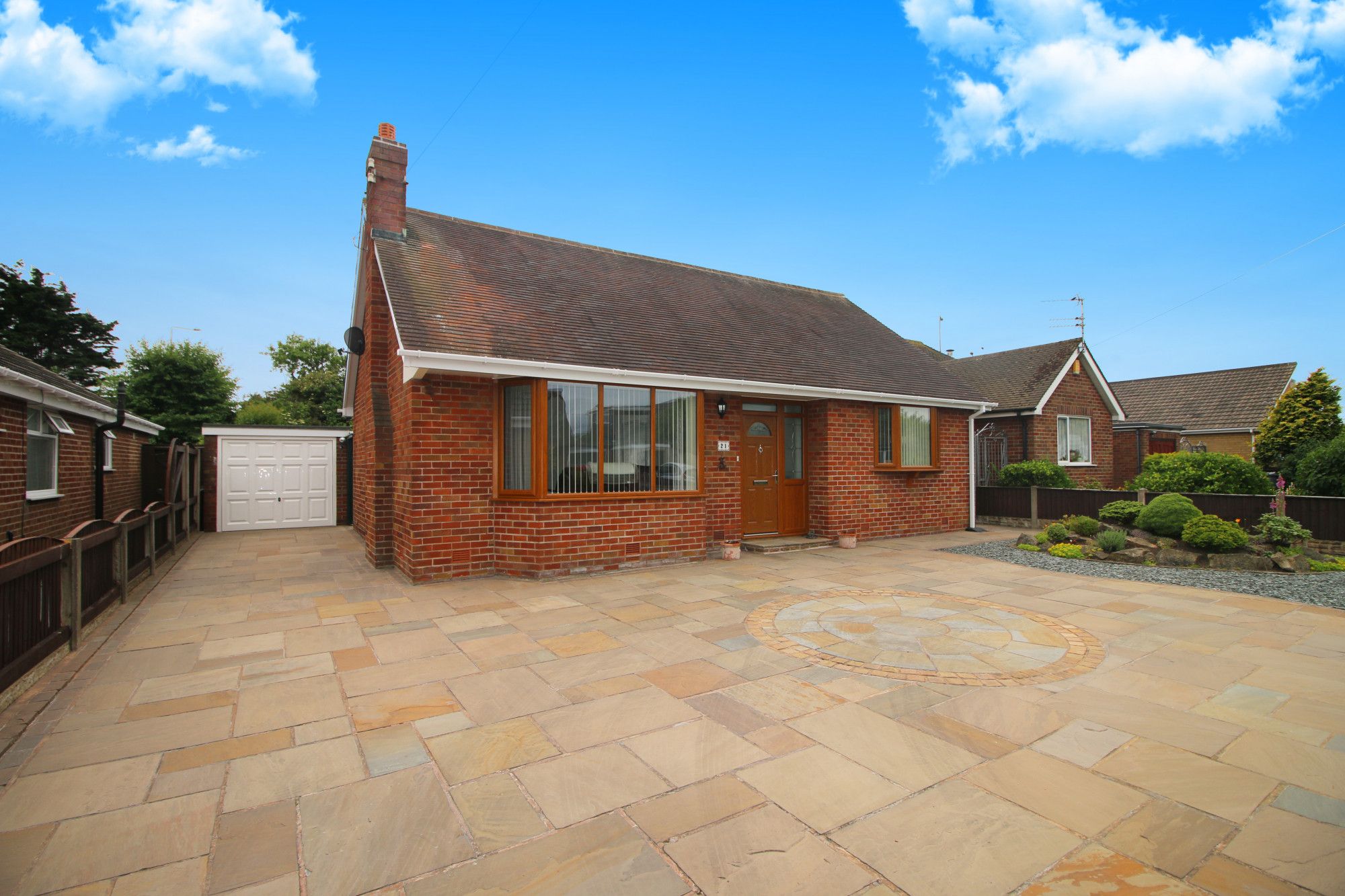 2 bed bungalow for sale in Calder Avenue, ThorntonCleveleys FY5 Zoopla