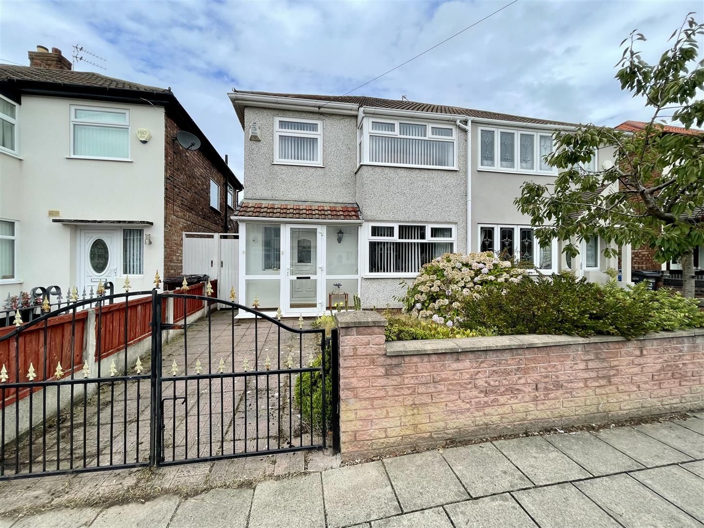 3 bed semidetached house for sale in Hilary Avenue, Broadgreen