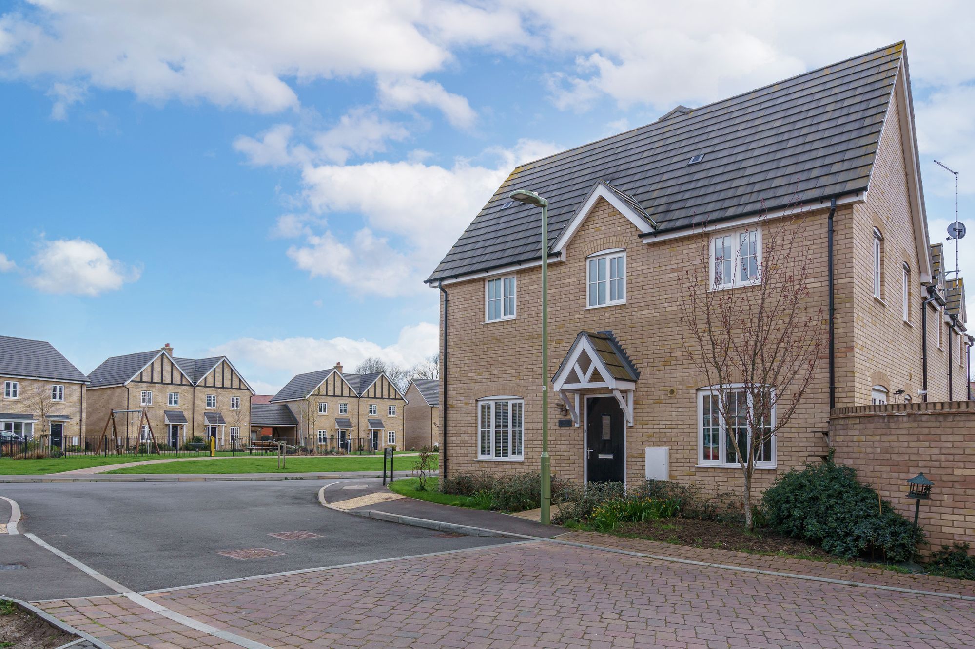 3 bed end terrace house for sale in Crown Close, Wantage OX12 Zoopla