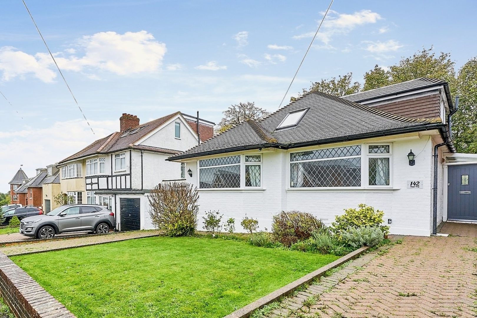 4 bed detached bungalow for sale in Chapel Way, Epsom KT18 Zoopla