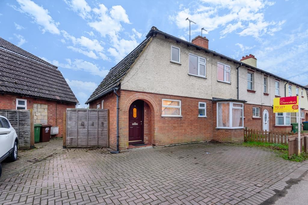 3 bed semidetached house to rent in Tring Road, Aylesbury HP20 Zoopla