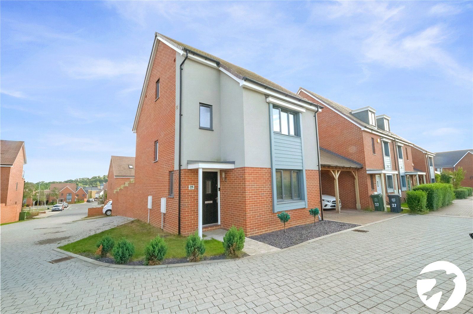 4 bed detached house for sale in Bailey Drive, Castle Hill, Ebbsfleet