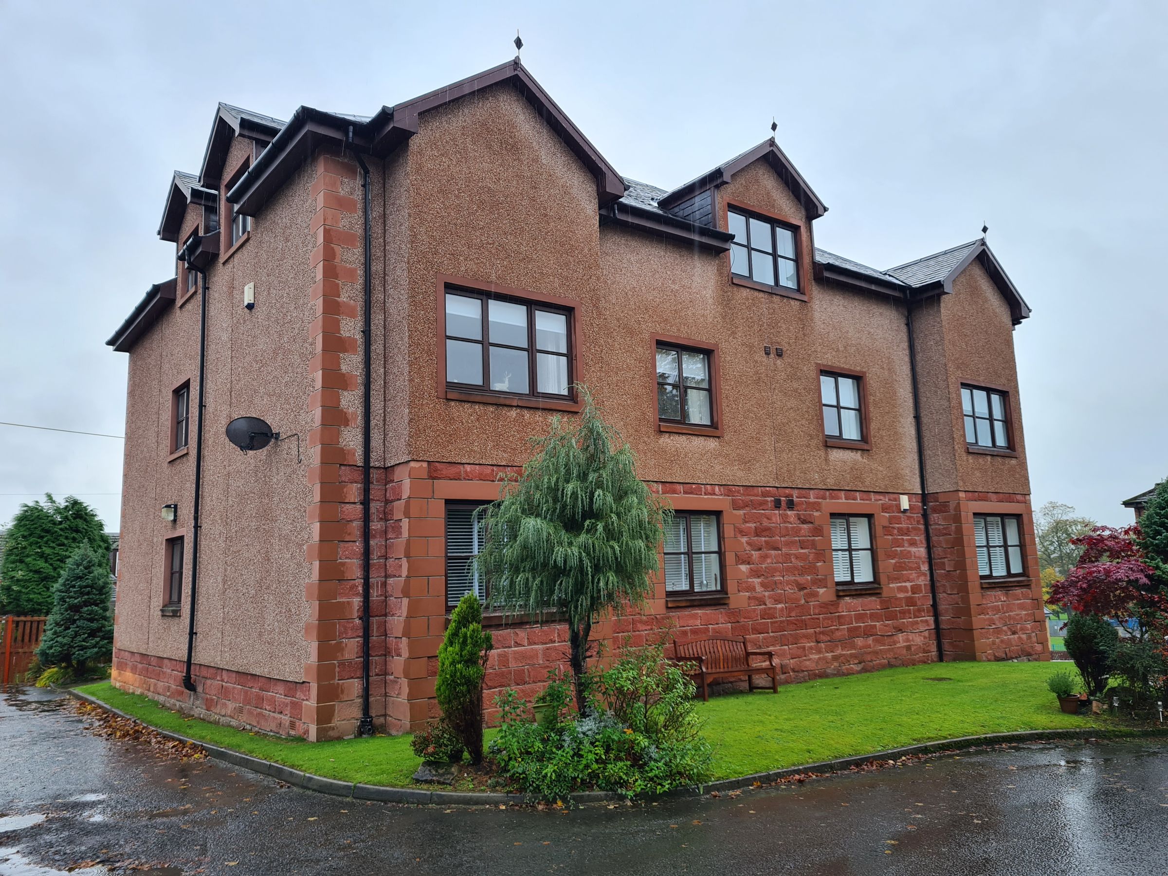 3 bed flat to rent in Hamilton Road, Motherwell ML1 Zoopla