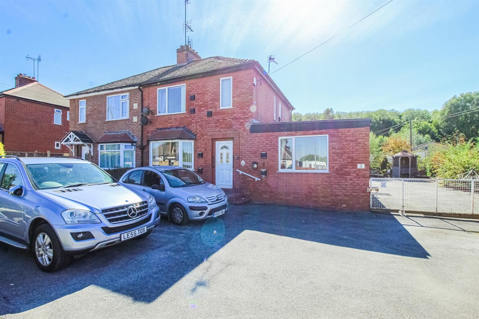 4 bed semidetached house for sale in Hales Court, Pontefract WF8 Zoopla