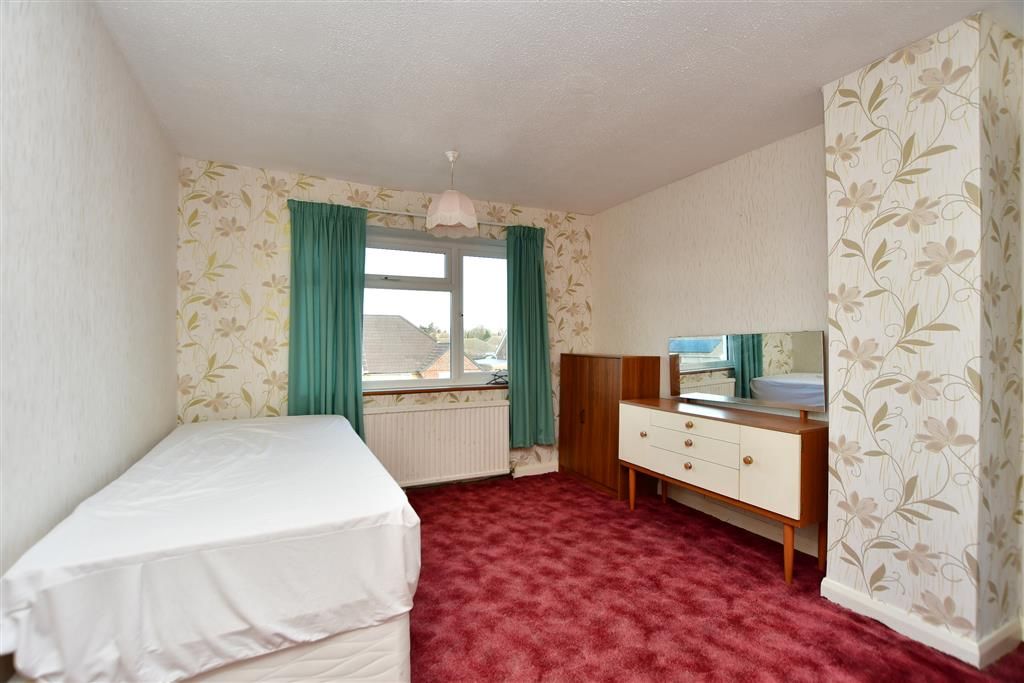 3 bed semidetached house for sale in Gadby Road, Sittingbourne, Kent