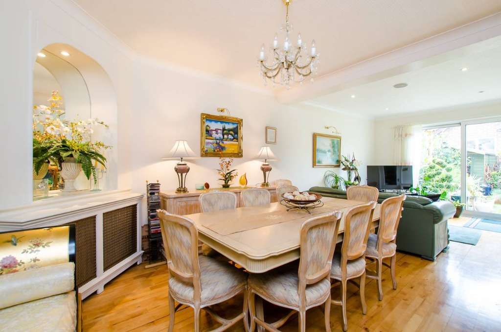 4 bed terraced house for sale in Ashbourne Road, Mitcham CR4 Zoopla