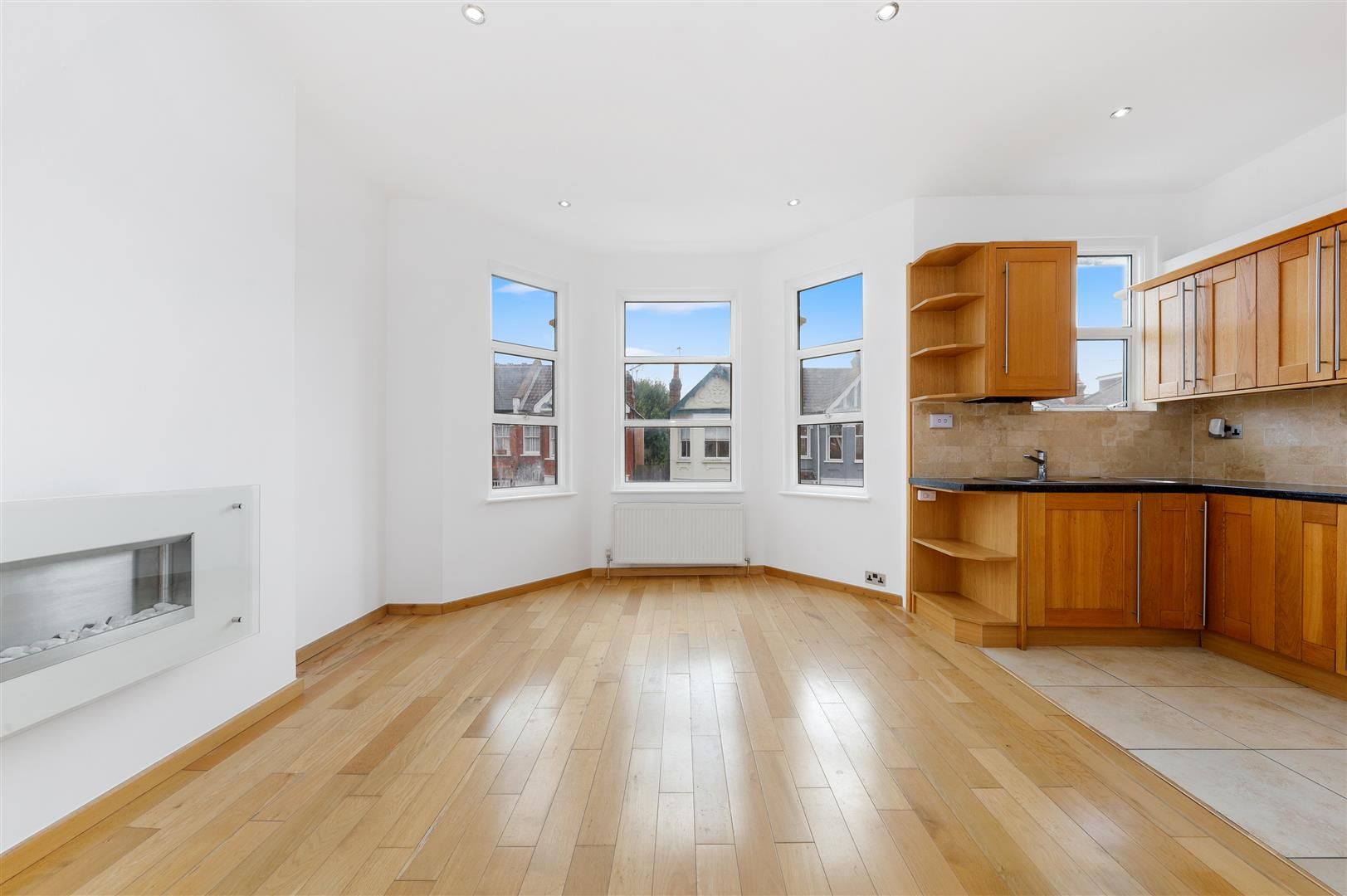 3 bed flat for sale in Olive Road, London NW2 Zoopla