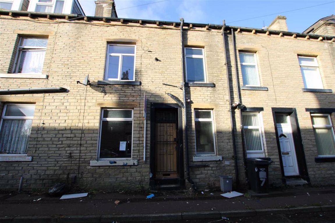 2 bed property for sale in Byron Street, Warley, Halifax, West