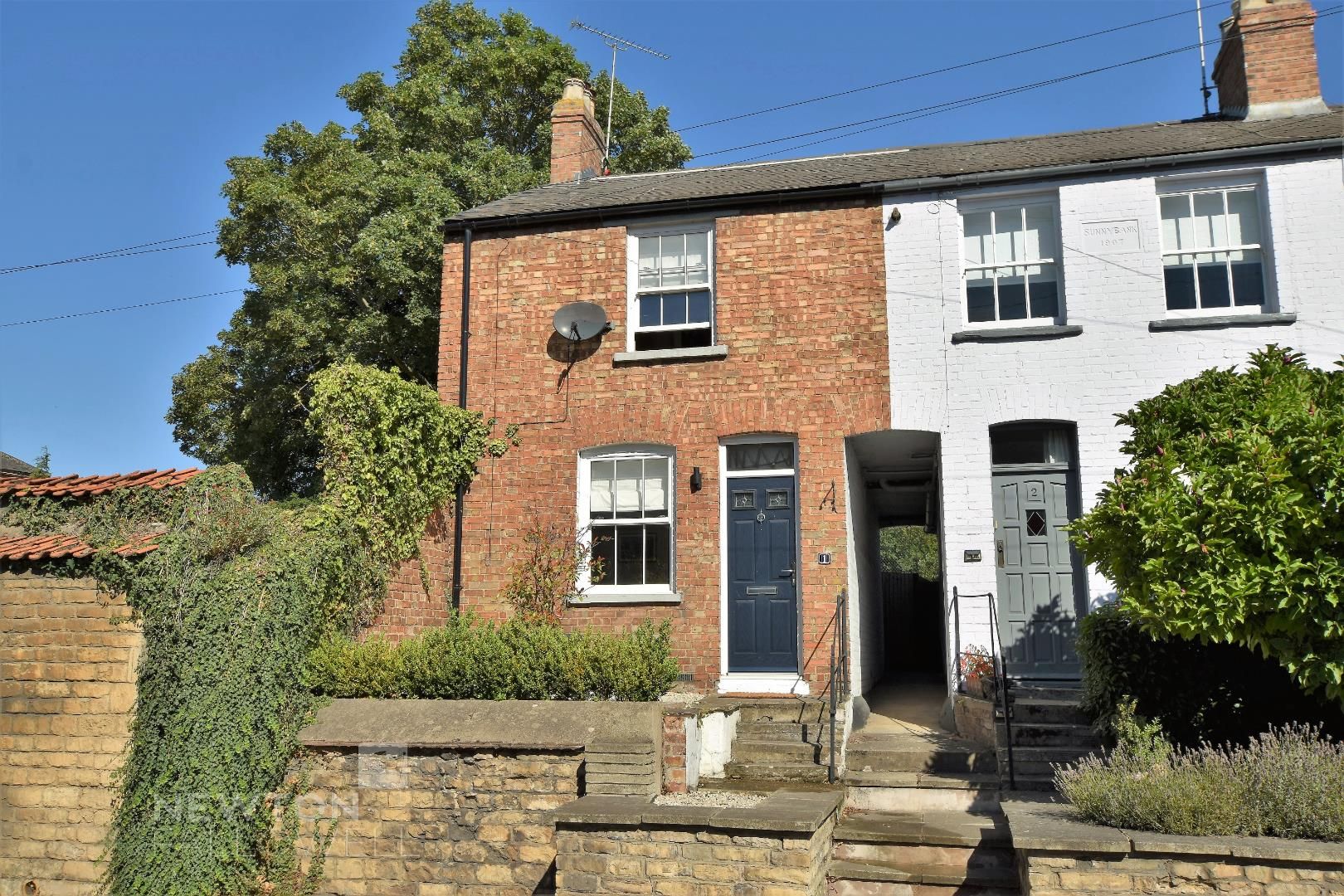 2 bed end terrace house for sale in Sunny Bank, East Street, Stamford