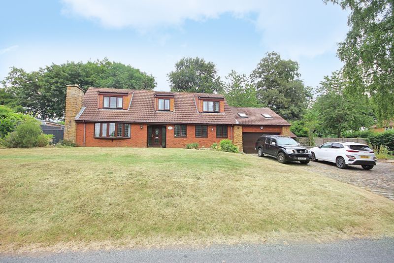 3 bed detached house for sale in Stainton Le Vale, Market Rasen LN8 Zoopla