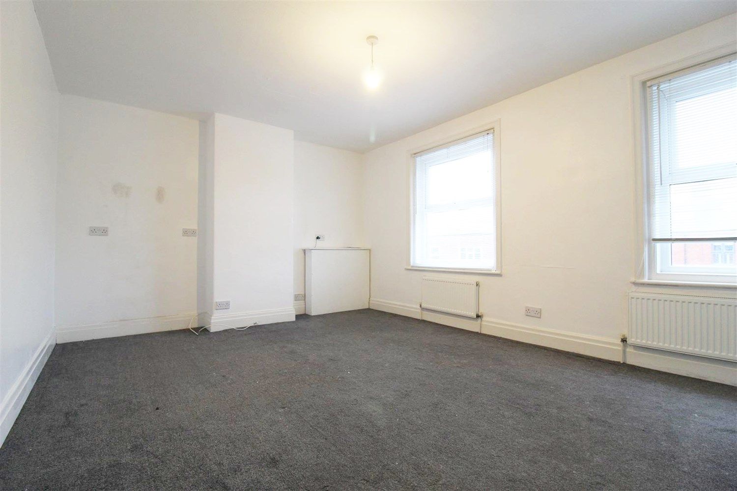 1 bed flat to rent in Buxton Road, High Lane, Stockport SK6 Zoopla