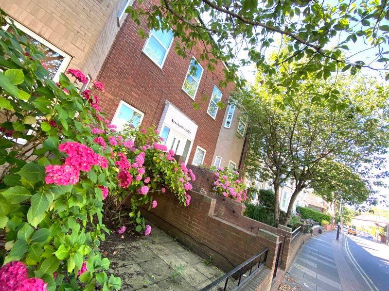 2 bed flat for sale in Brookside Terrace, Ashbrooke, Sunderland SR2