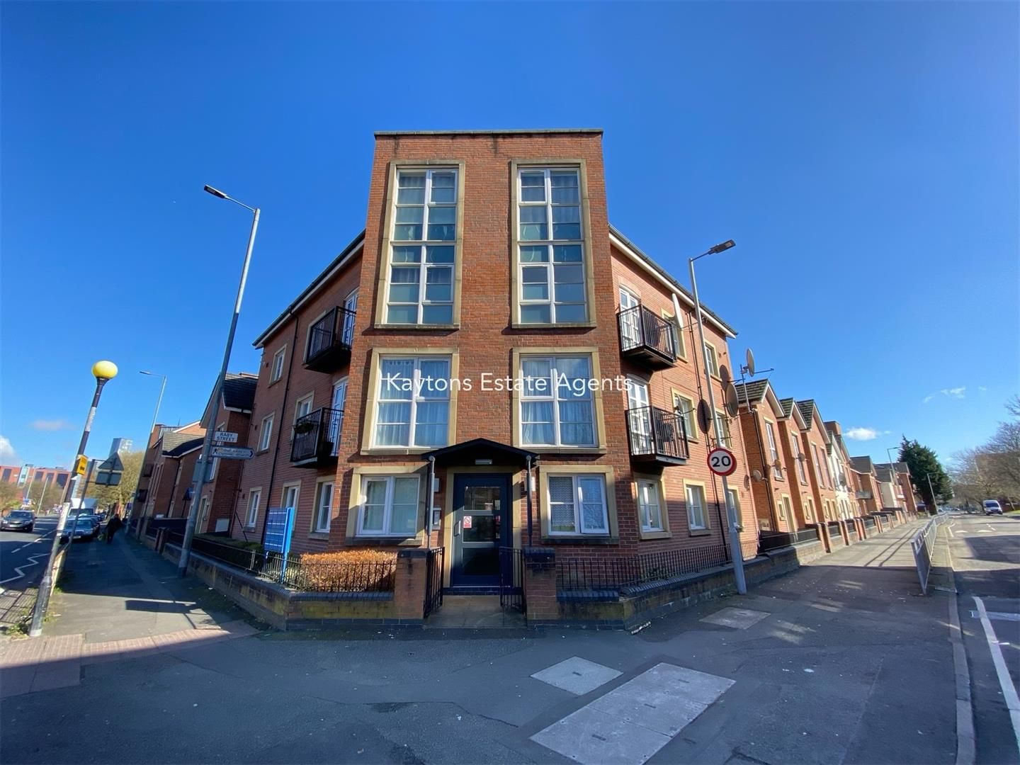 2 bed flat for sale in Alexandra Road, Manchester M16 Zoopla