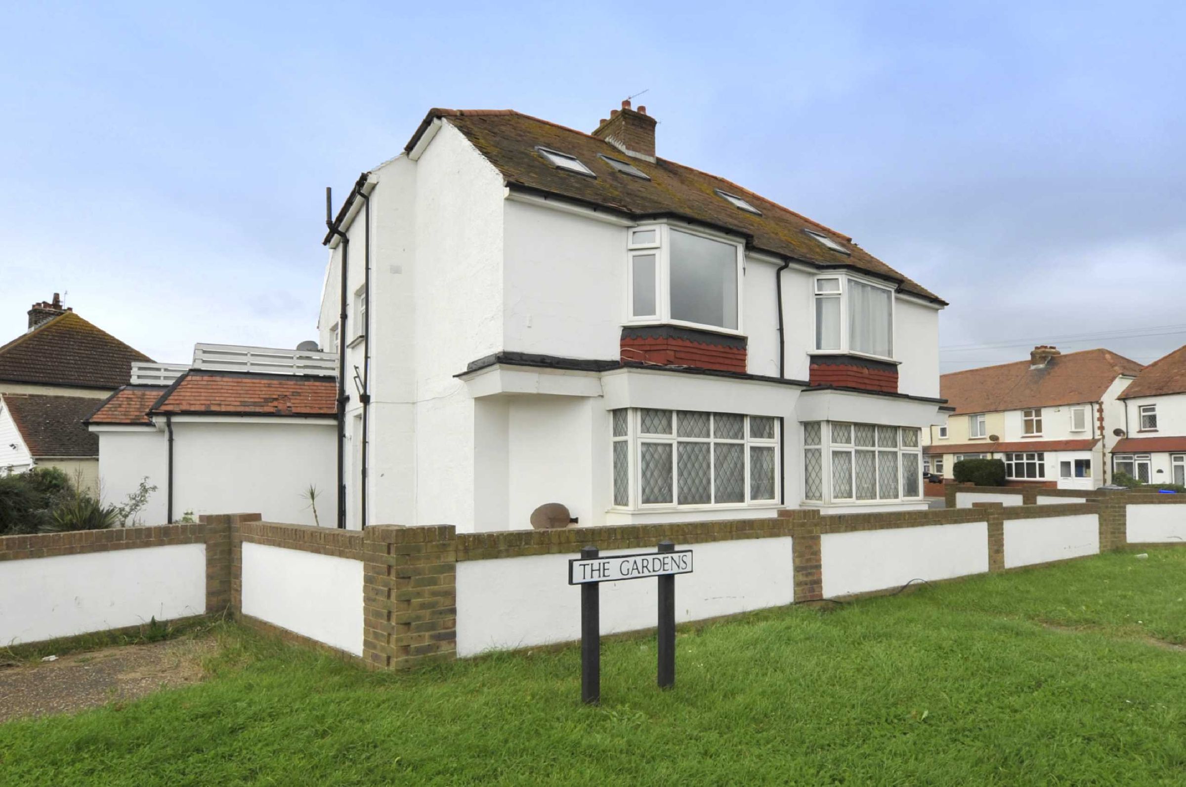 3 bed flat for sale in The Gardens, Southwick, East Sussex BN42 Zoopla