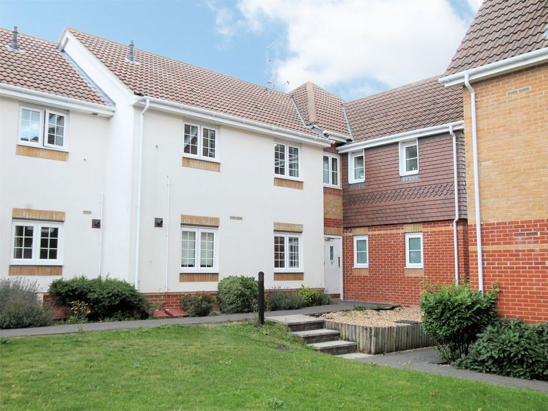 2 bed flat to rent in Park Cottage Drive, Titchfield, Fareham PO15 Zoopla