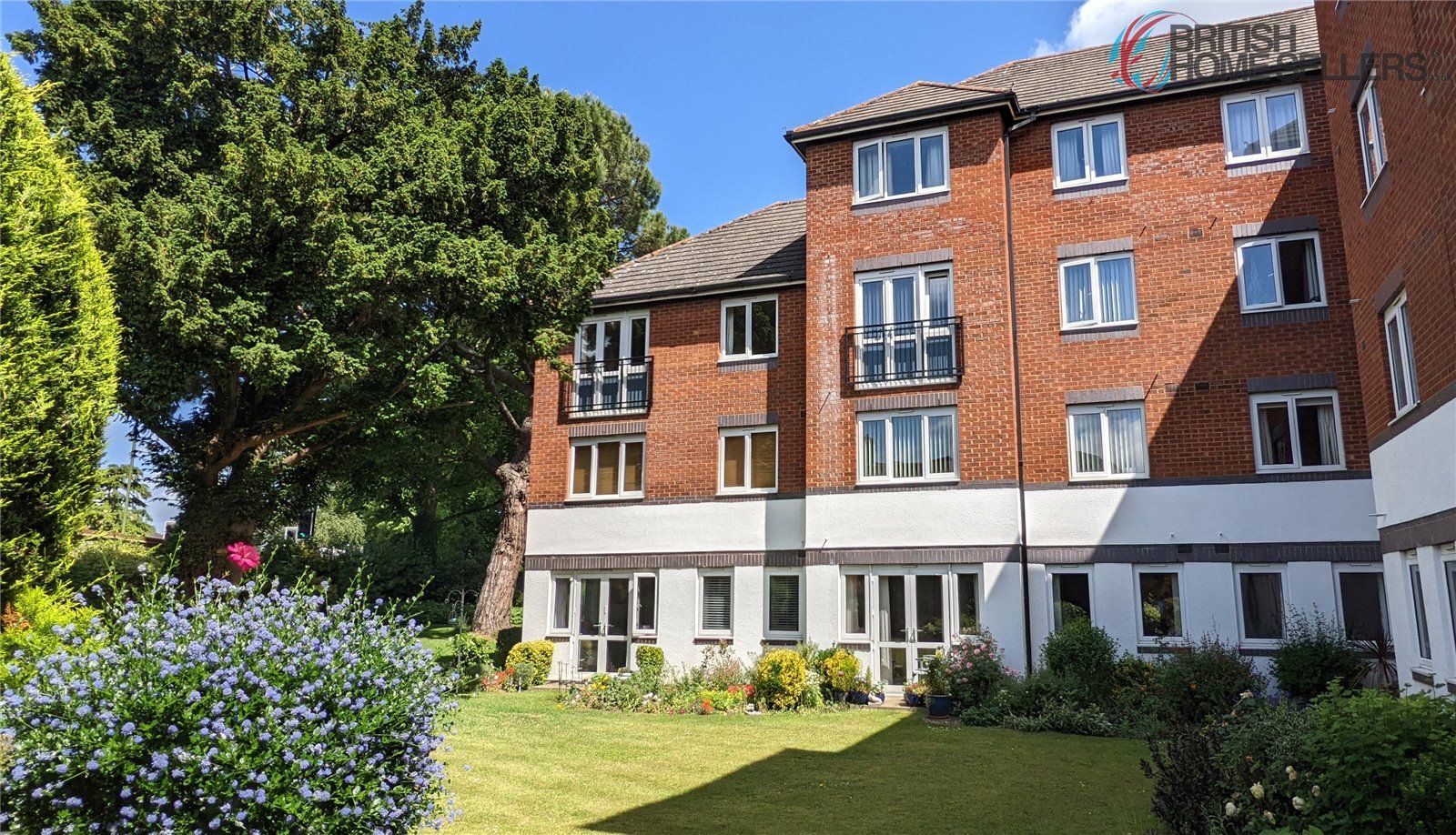 1 bed flat for sale in Maples Court, Bedford Road, Hitchin