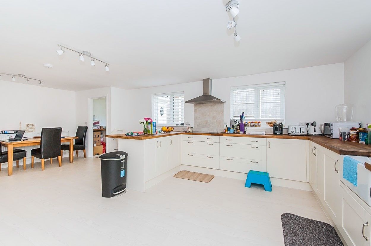 4 bed detached bungalow for sale in New Road, Oundle, Peterborough PE8