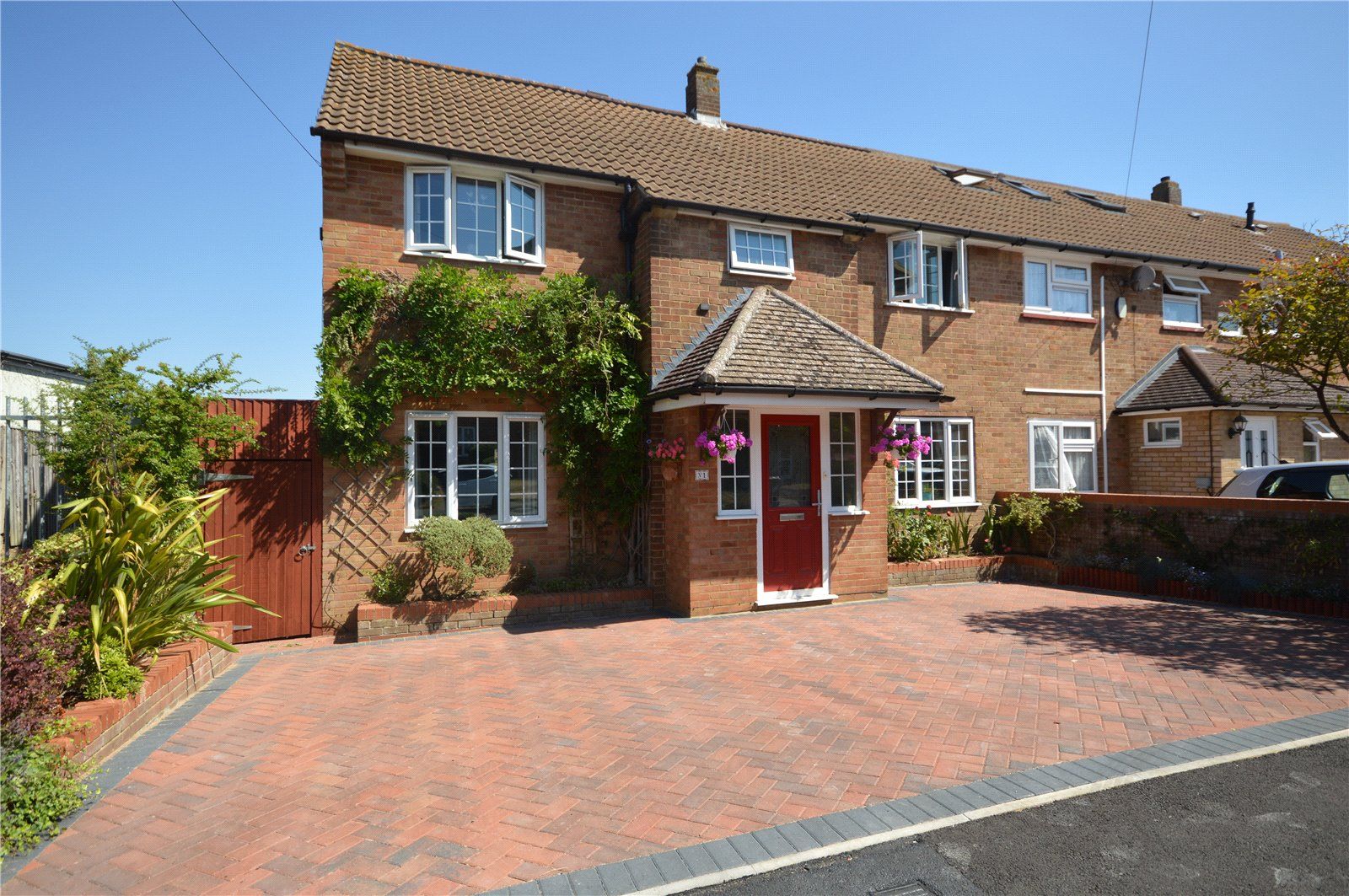 5 bed end terrace house for sale in Parys Road, Luton, Bedfordshire LU3 Zoopla